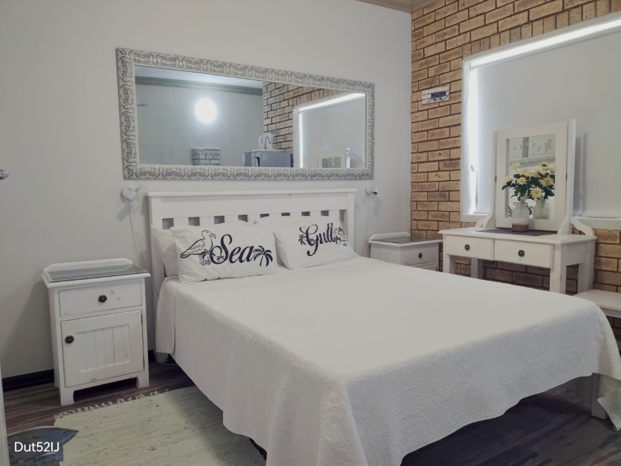 12 Bedroom Property for Sale in Klein Brak Western Cape